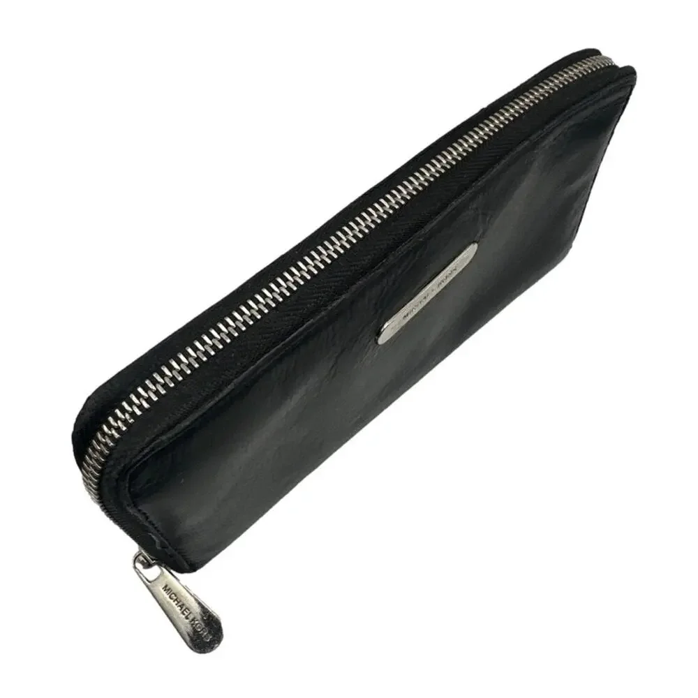 Michael Kors Black Zip Around Wallet